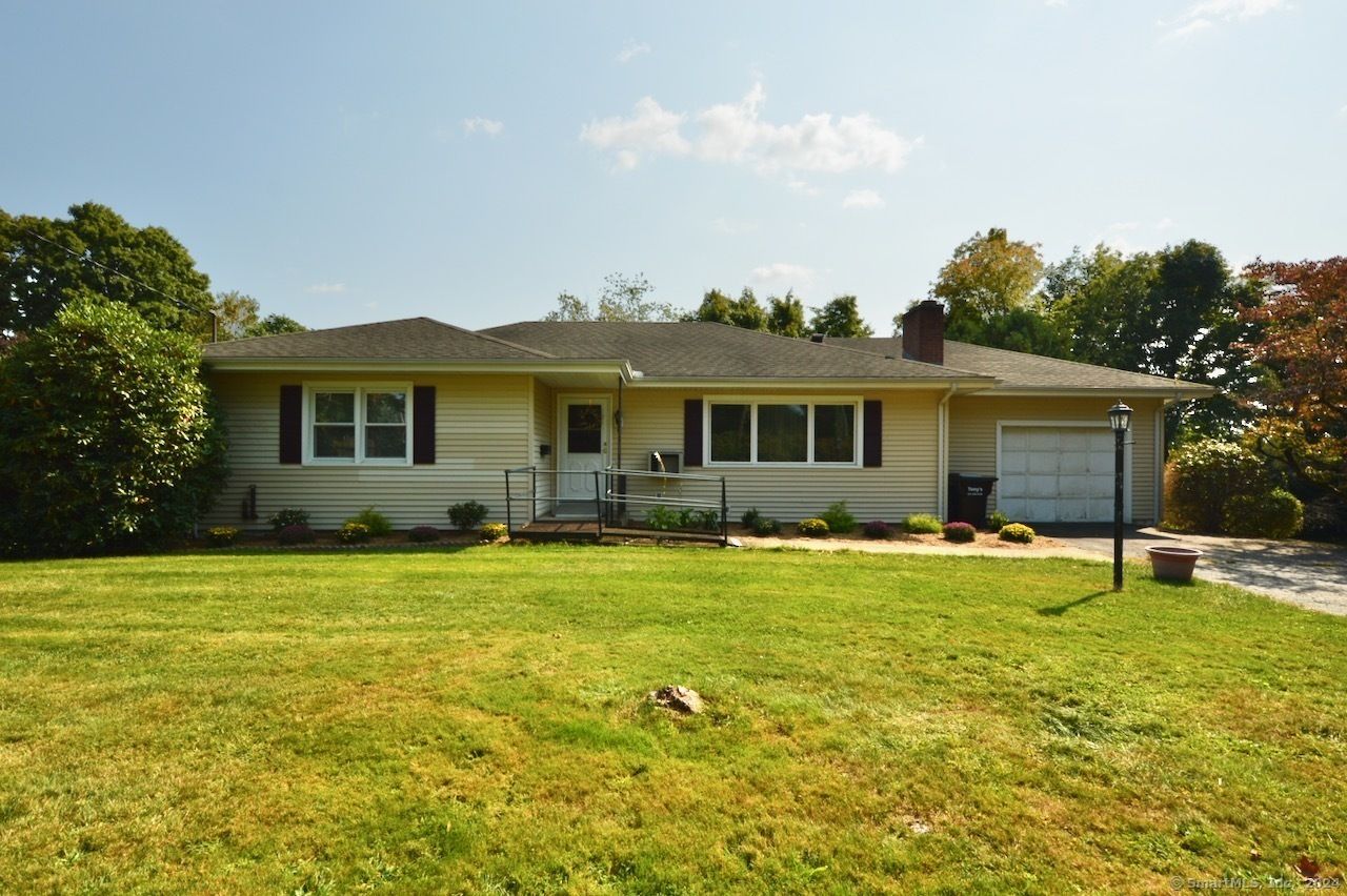 Property Photo:  245 Westview Drive  CT 06450 