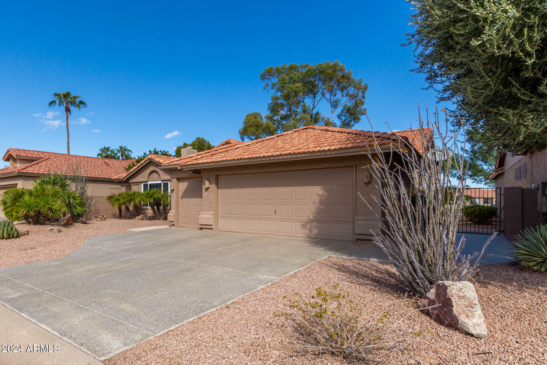 Property Photo:  10918 E San Tan Boulevard  AZ 85248 