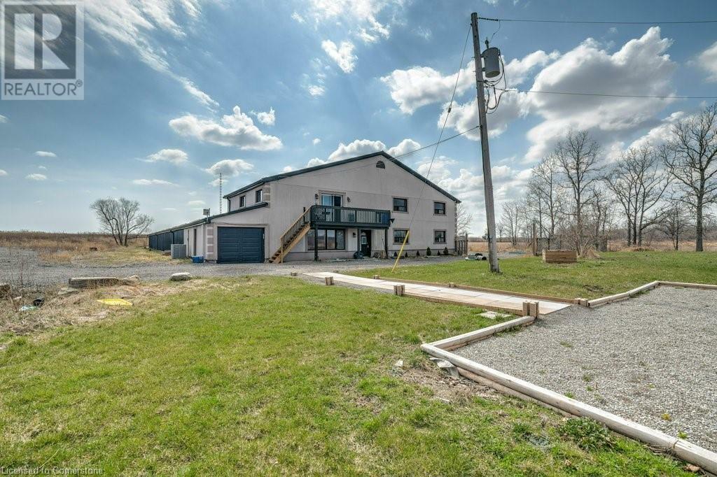 Property Photo:  804 Green Mountain Road East  ON L8J 3A8 