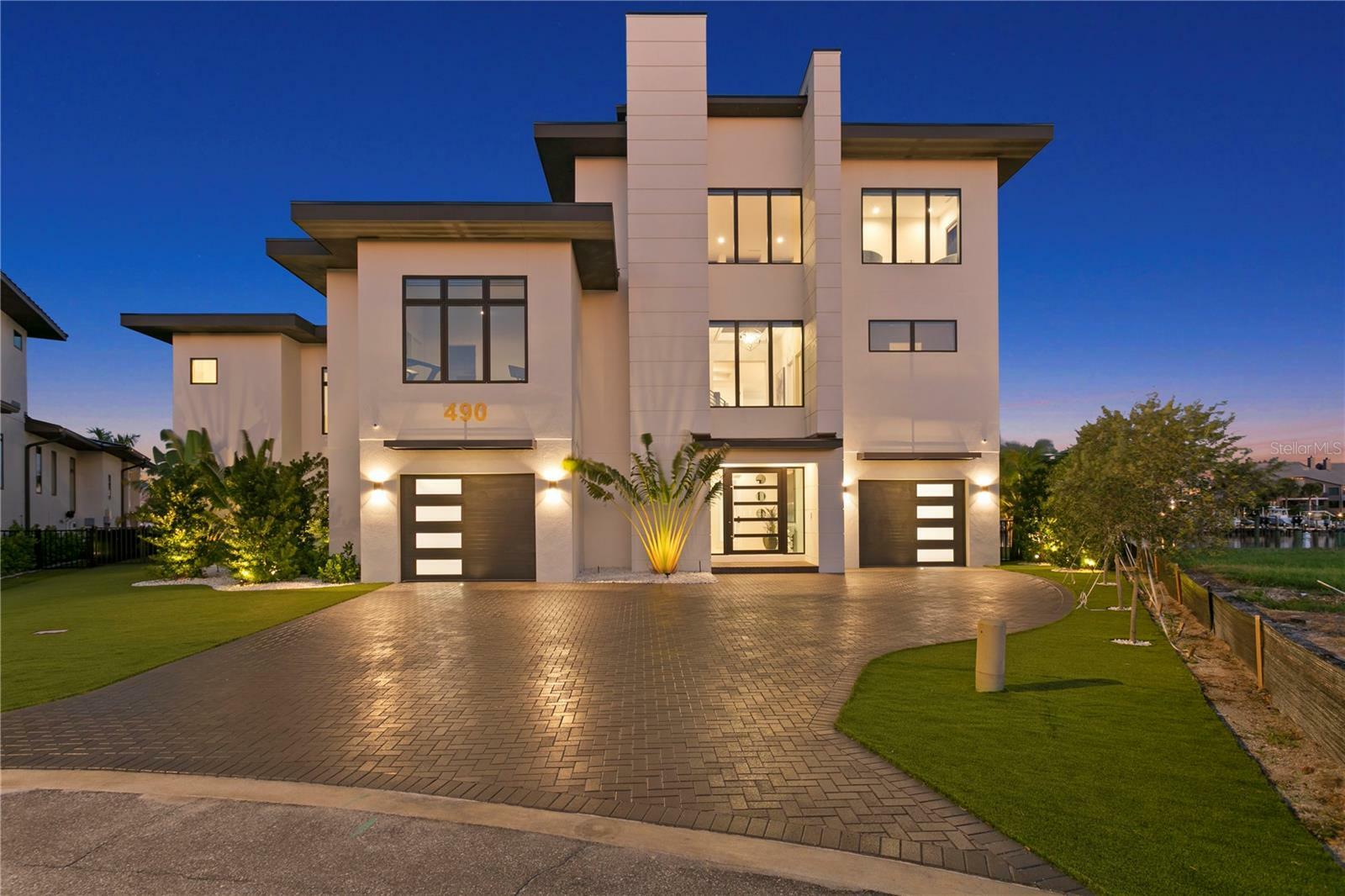 Property Photo: 490 Laguna Drive FL 33715