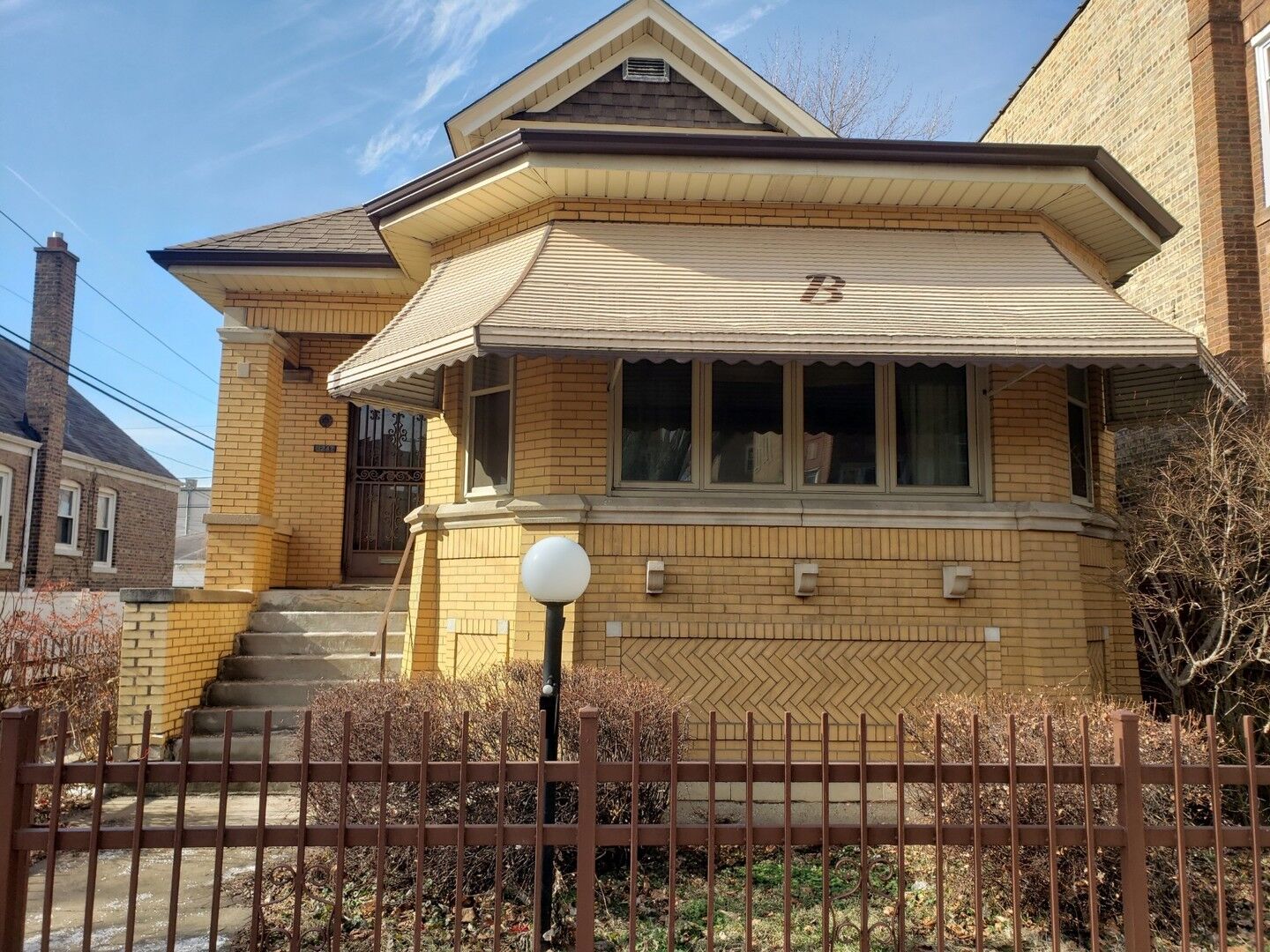 Property Photo: 8242 S Marshfield Avenue IL 60620