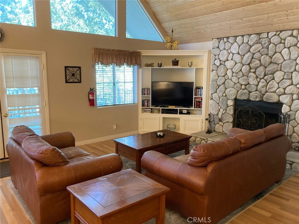 Property Photo:  1050 Carousel Road  CA 92352 