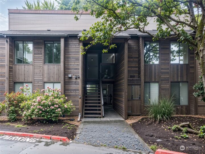 Property Photo:  10013 NE 123rd Street F/A  WA 98034 