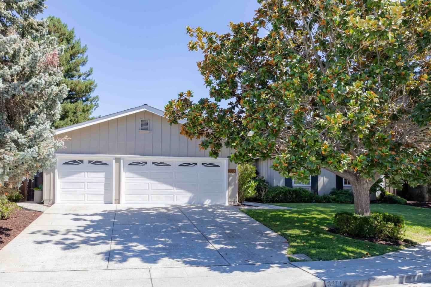 Property Photo: 3381 Tryna Drive CA 94040