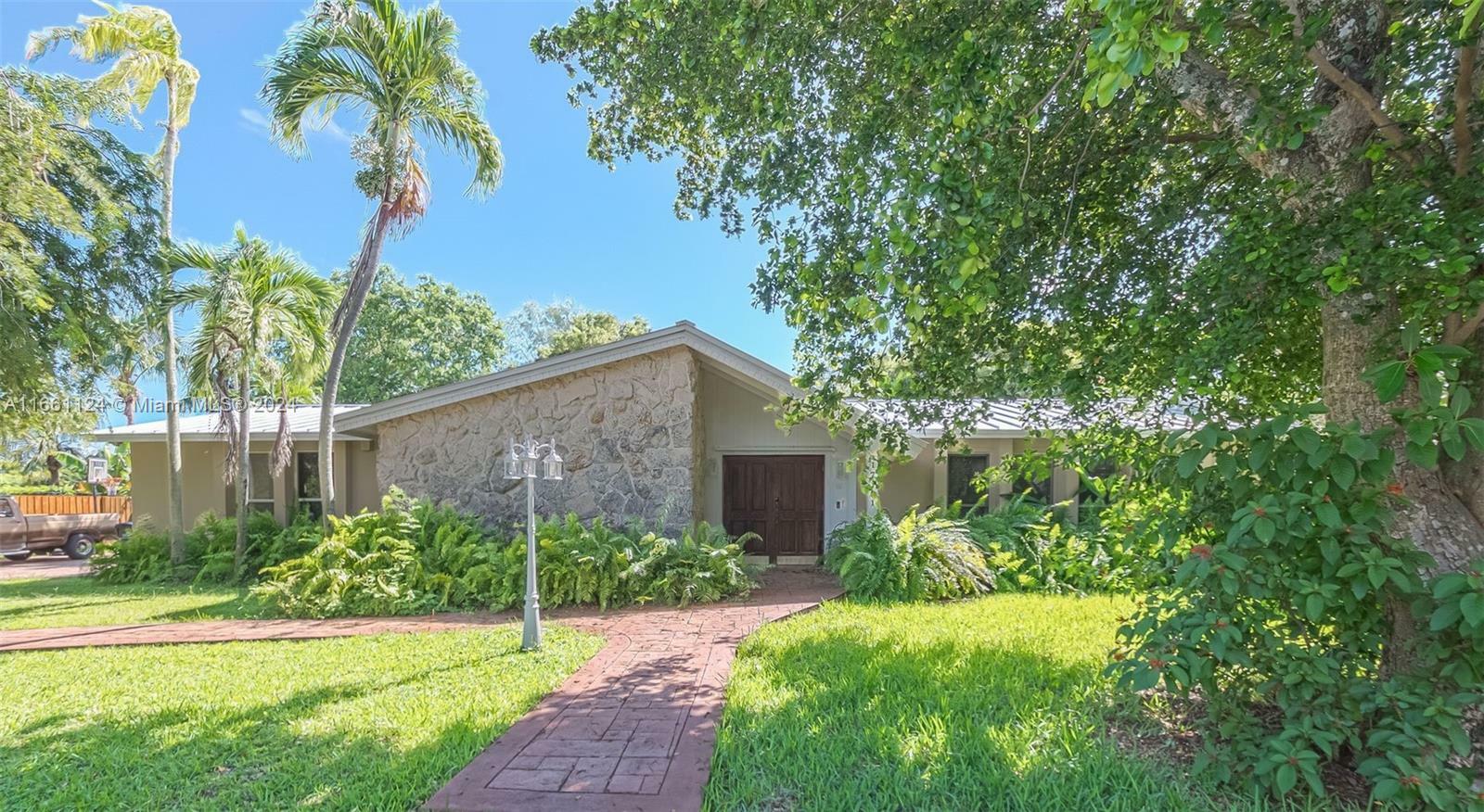 Property Photo:  17191 SW 84th Ave  FL 33157 