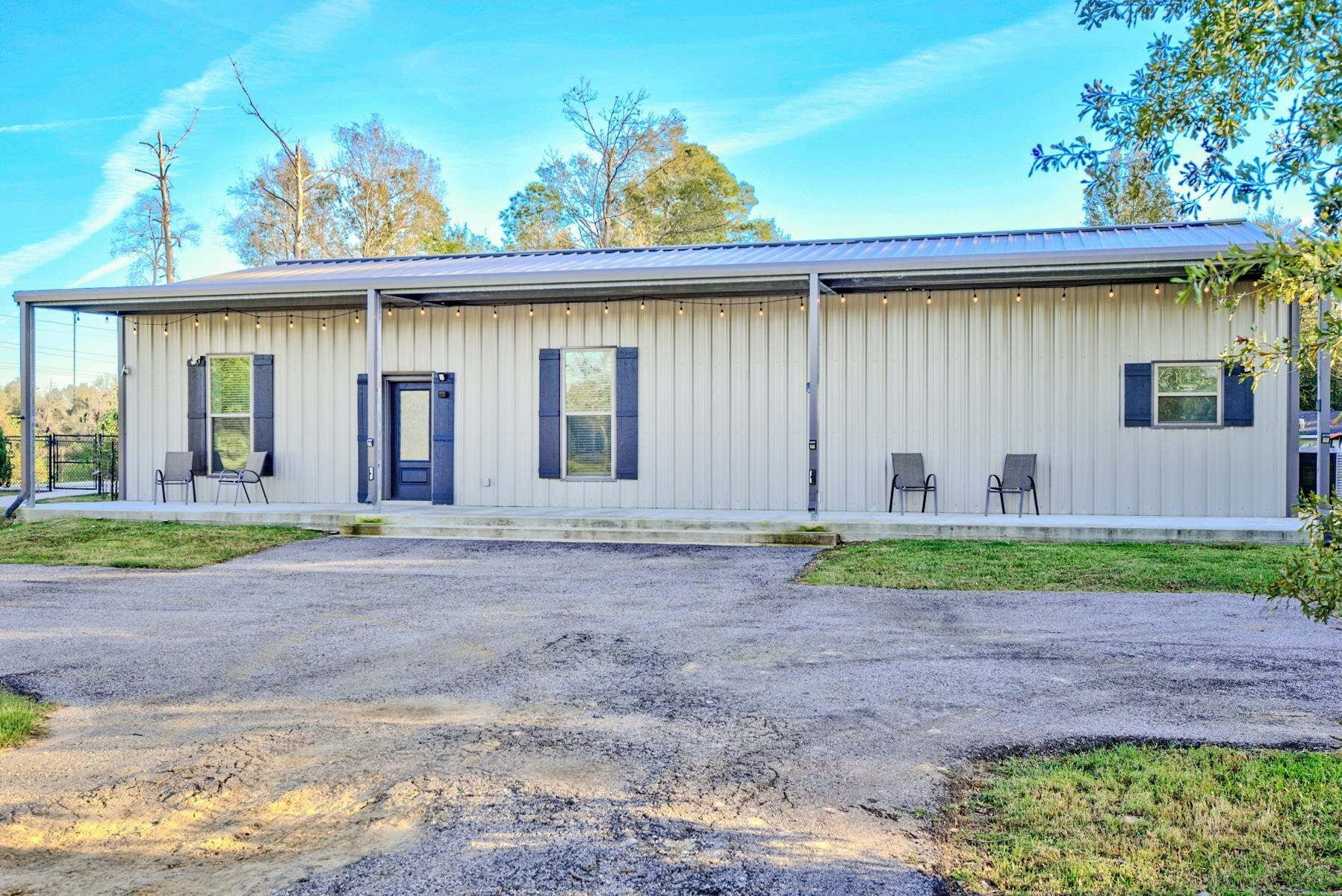 Property Photo: 3050 Hudson TX 77632