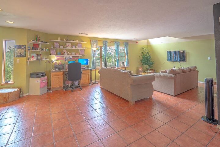 Property Photo:  20 Calle De Golondrina S  NM 87577 
