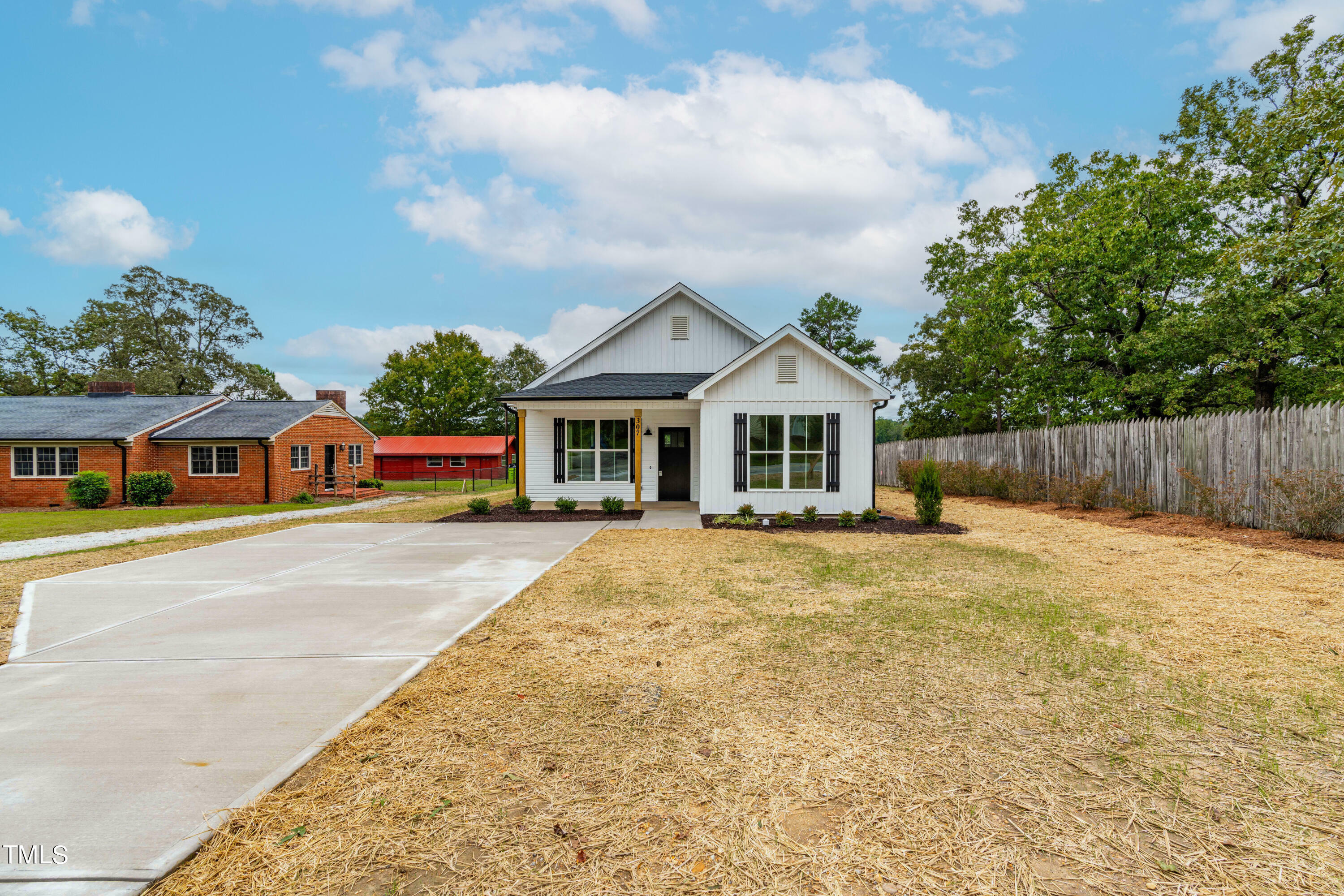 Property Photo:  307 W Old Road  NC 27546 