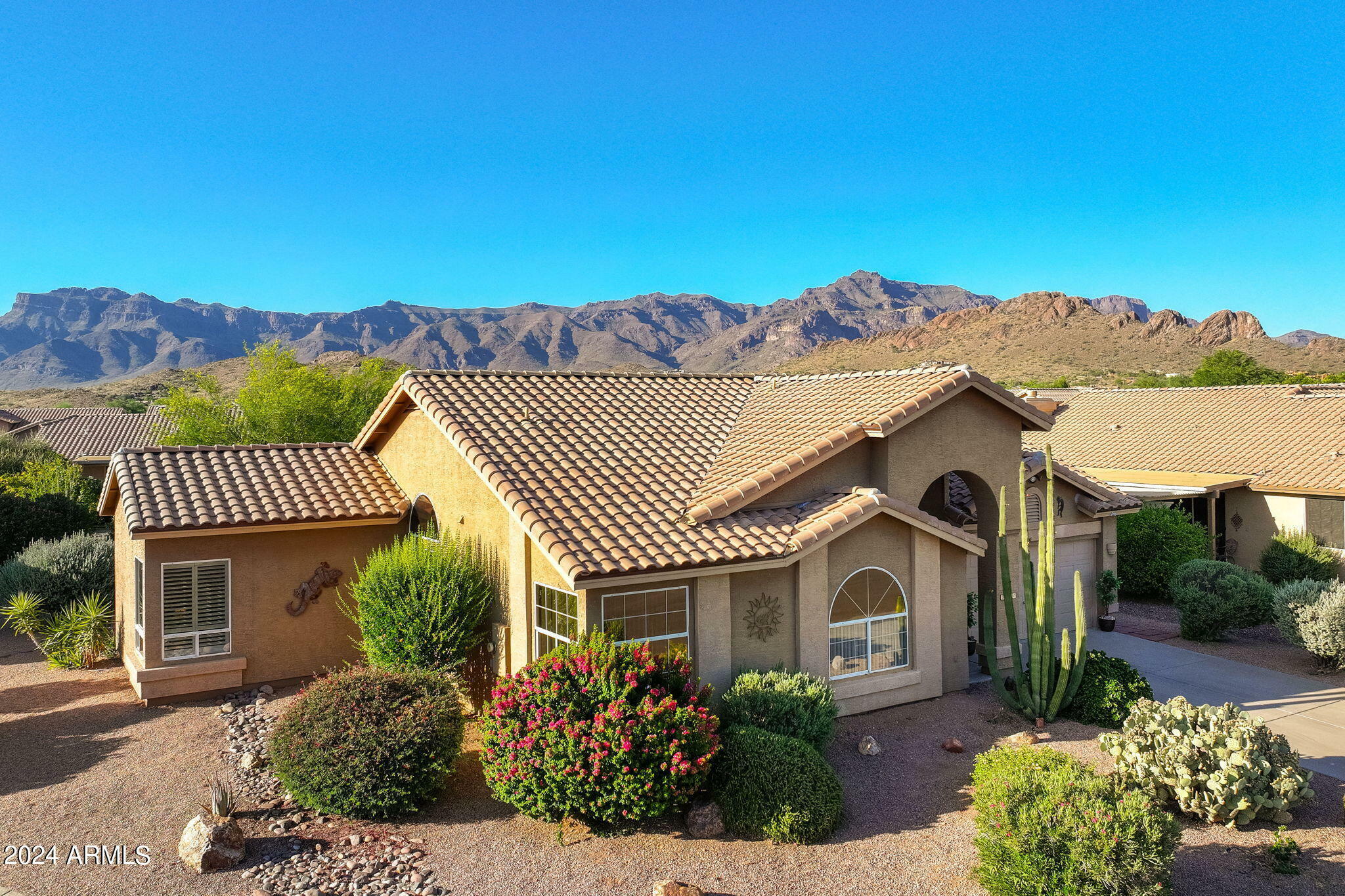 Property Photo: 8260 E Mulligan Court AZ 85118