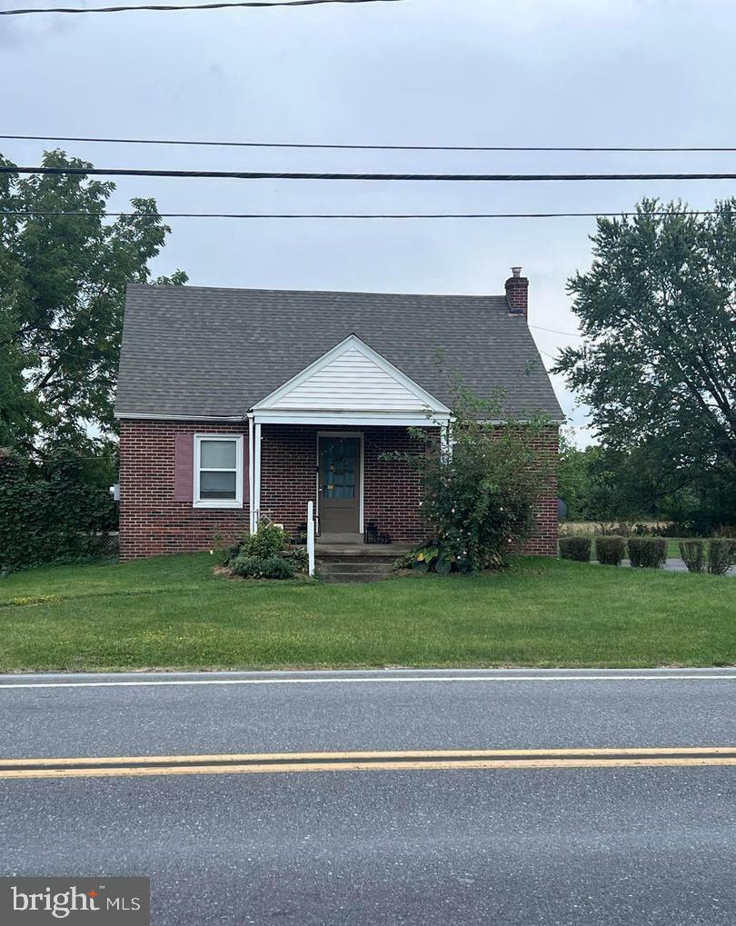 Property Photo:  2216 Old Philadelphia Pike  PA 17576 