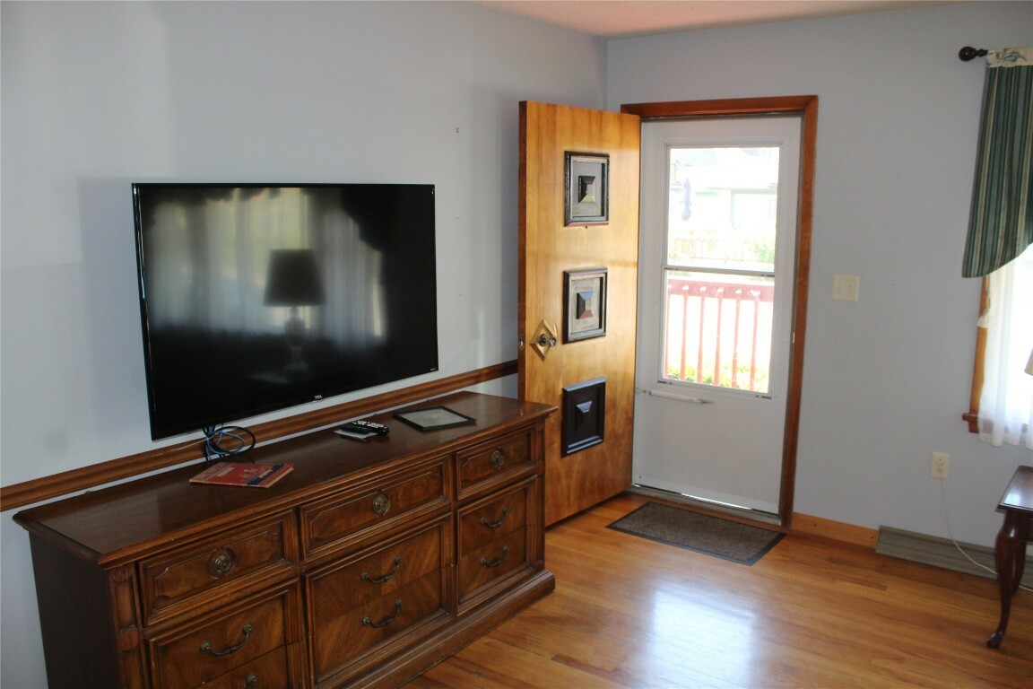 Property Photo:  118 Monroe Street  PA 16412 