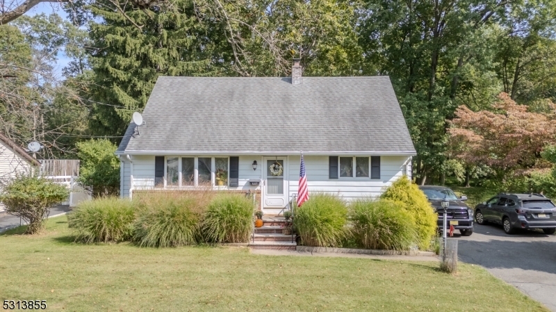 Property Photo:  1227 Ringwood Ave  NJ 07442 