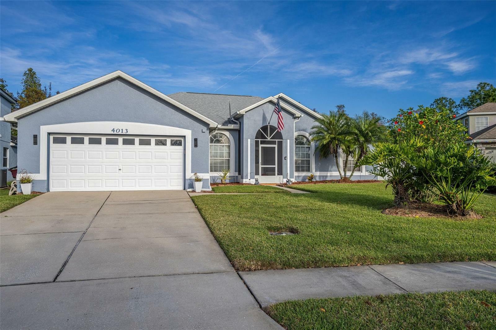 Property Photo:  4013 Chippewa Court  FL 34772 