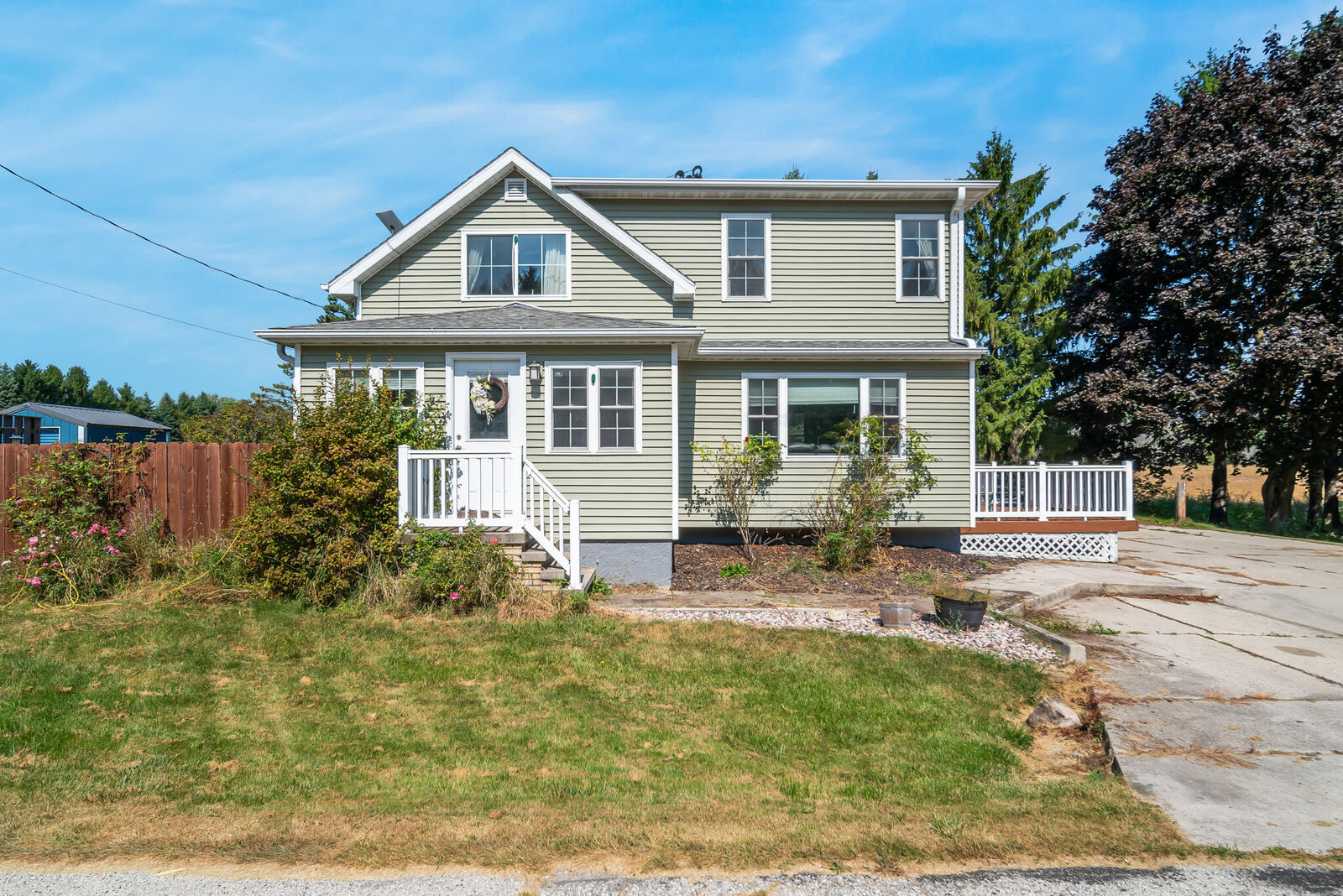 Property Photo:  W882 Garton Rd  WI 53083 