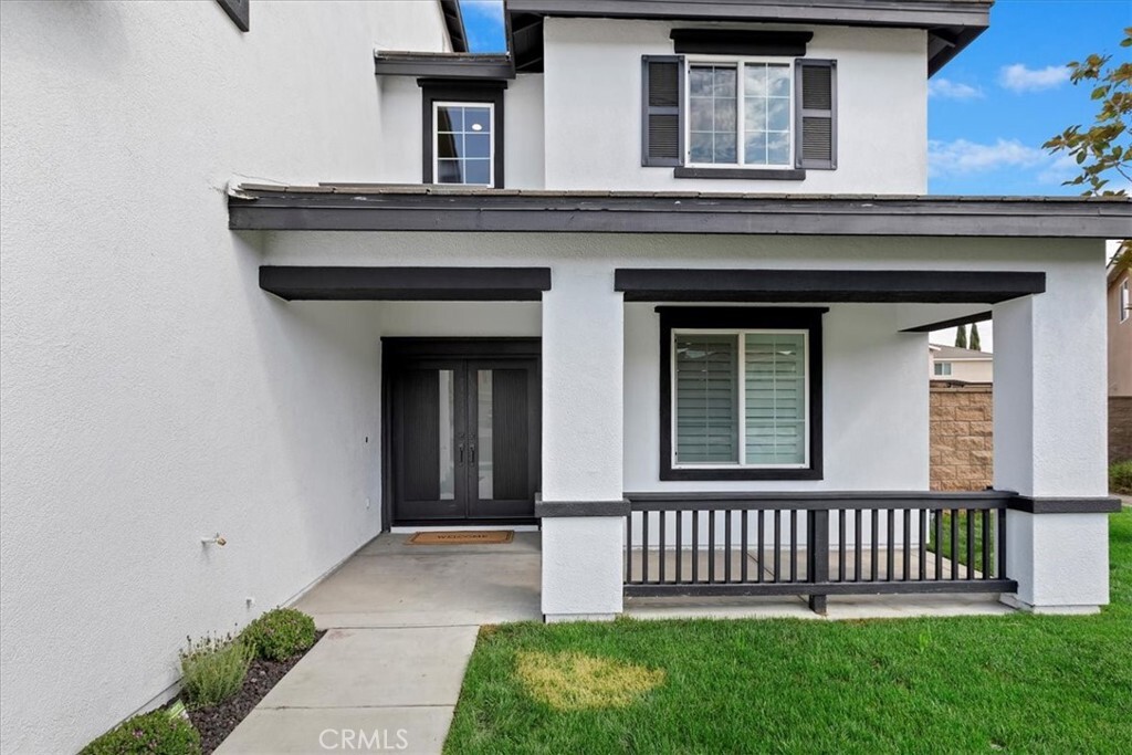 Property Photo: 13830 Ellis Park Trail CA 92880