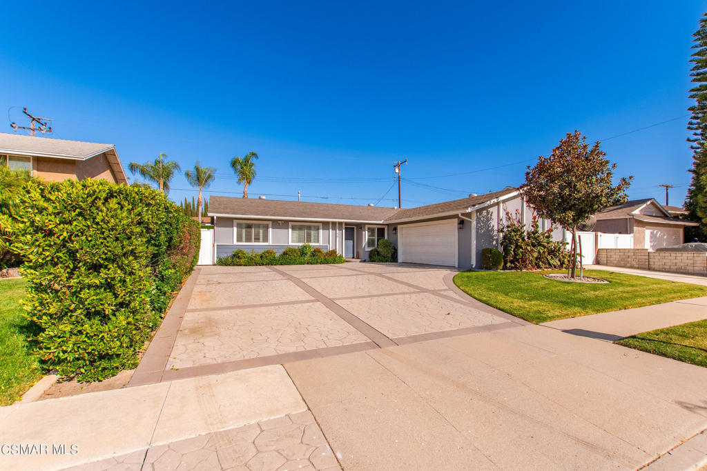 Property Photo: 1048 Borden Avenue CA 93065
