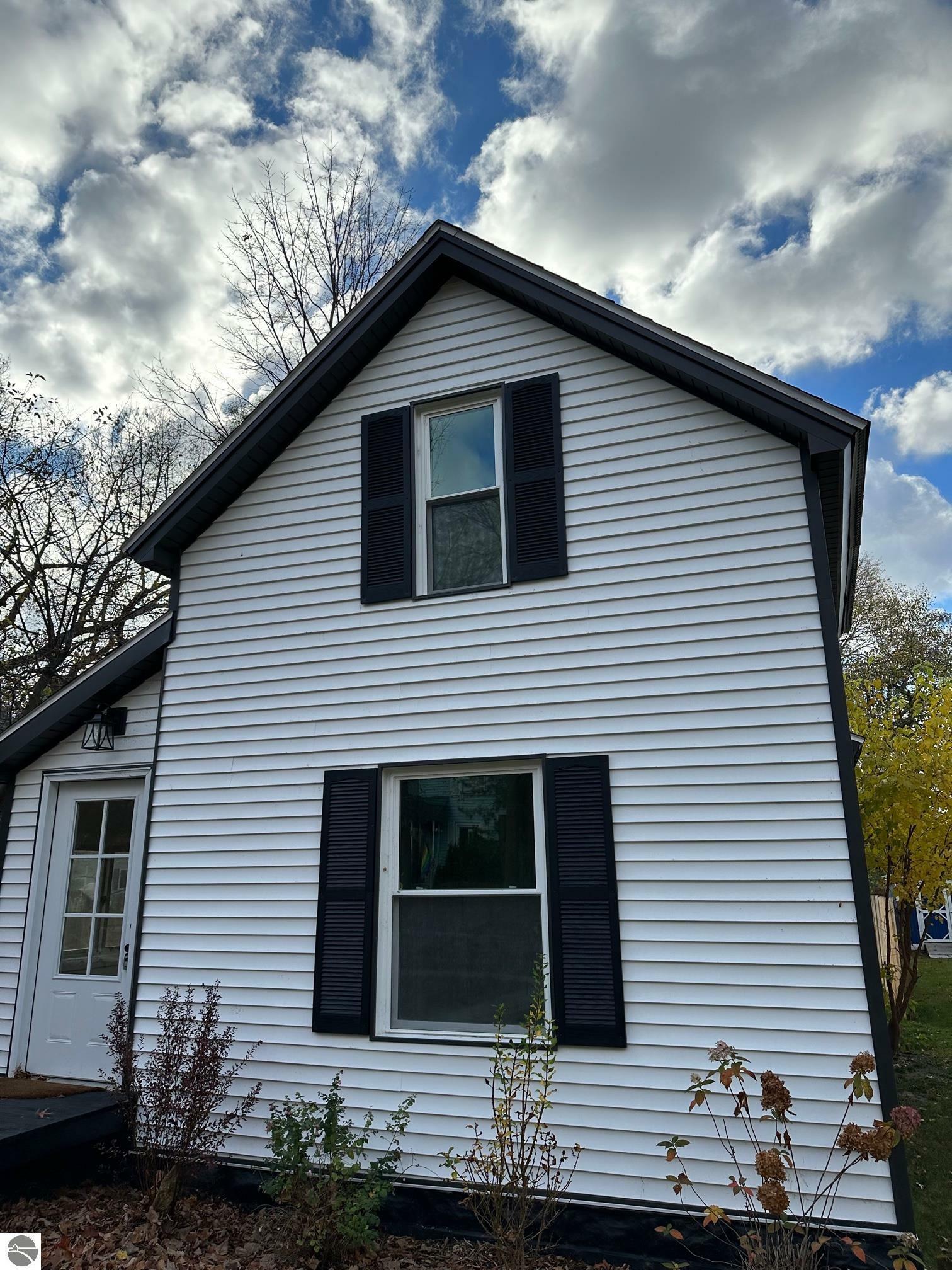 Property Photo:  630 Webster Street  MI 49686 