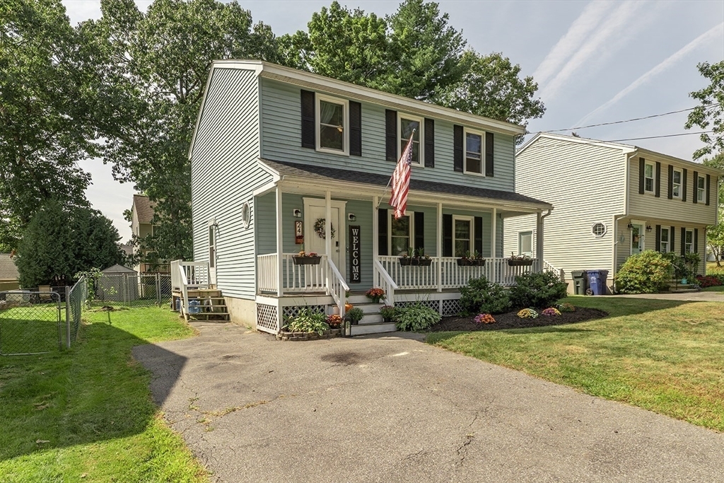 Property Photo:  24 Hilltop Rd  MA 01826 