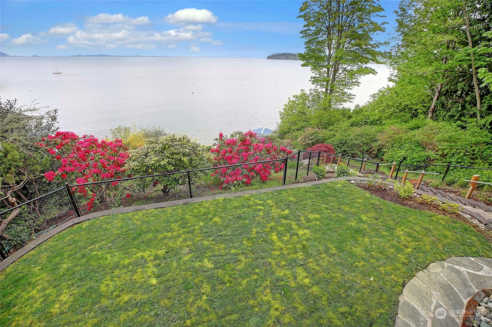 Property Photo:  248 Fay Lane  WA 98282 