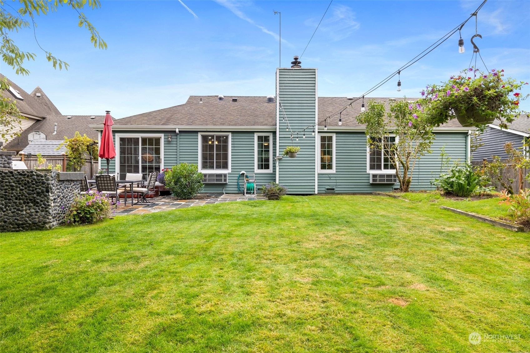 Property Photo:  23011 13th Place W  WA 98021 