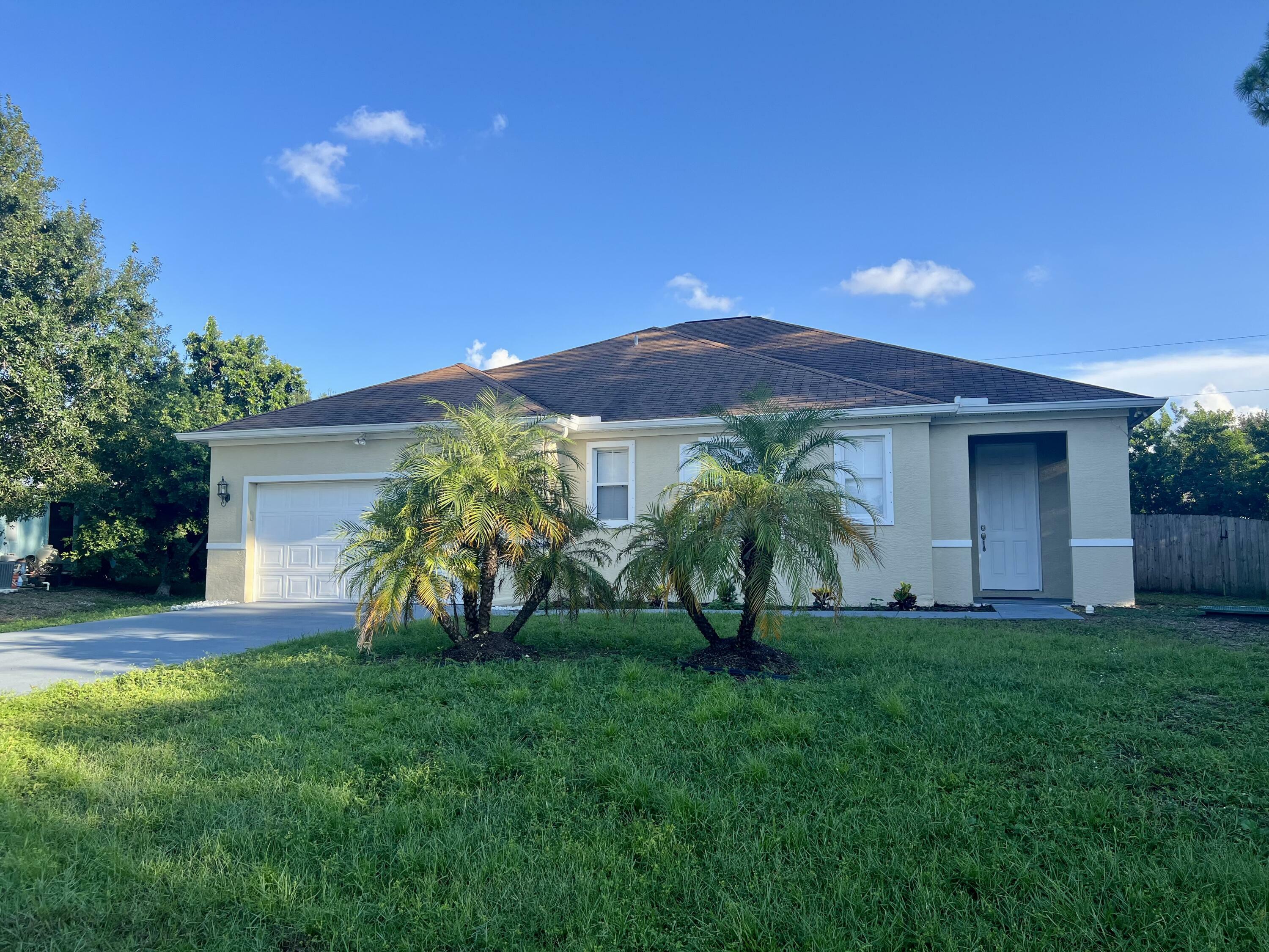 Property Photo:  1572 SW Gager Road  FL 34953 