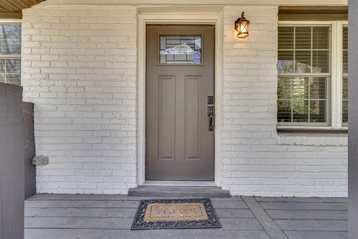 Property Photo: 2429 Batavia Street KY 37208