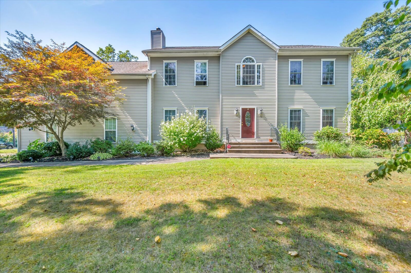 Property Photo:  730 Still Hill Road  CT 06518 