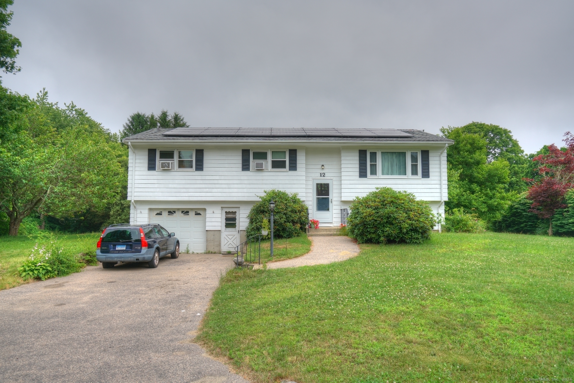 12 Elaine Street  Stonington CT 06379 photo