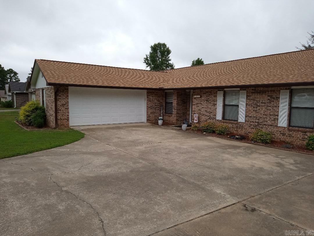 Property Photo:  2804 Jerry Lee  AR 71953 