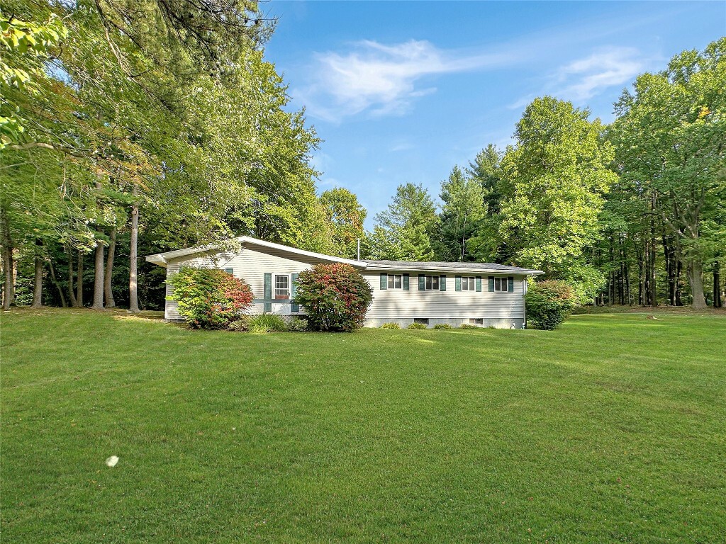 Property Photo: 8511 Nissen Drive PA 16415