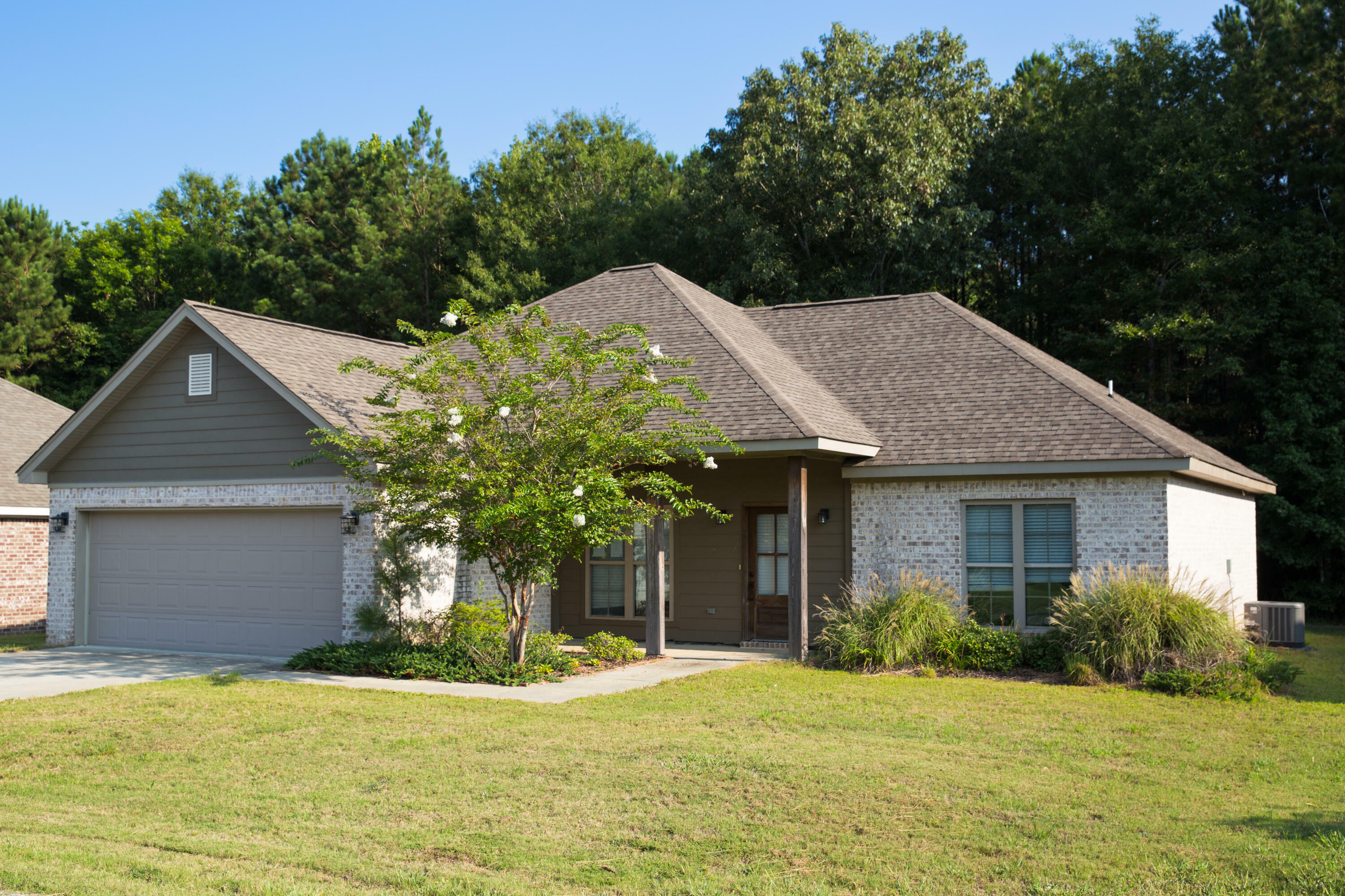 Property Photo:  267 Stone Ridge Rd  MS 39759 