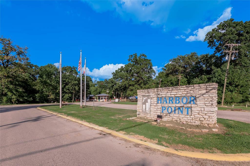 Property Photo:  844 Harbor Point Drive  TX 75862 