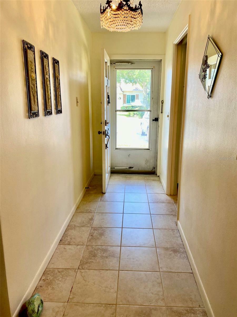 Property Photo:  1622 S Lake Avenue 2  FL 33756 