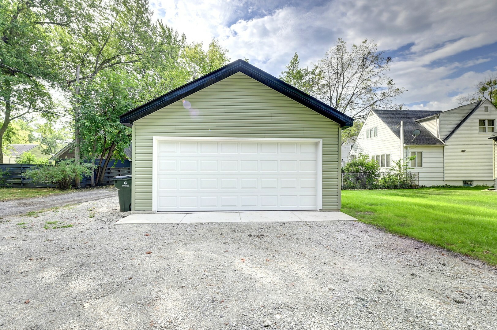 Property Photo:  18317 Wildwood Avenue  IL 60438 