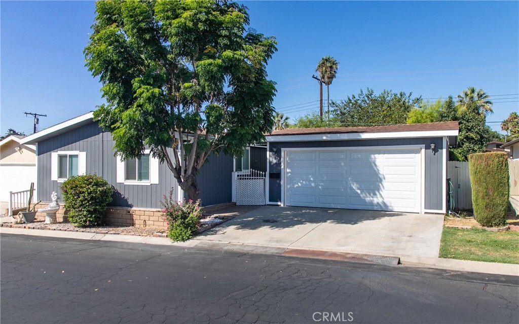 Property Photo:  3800 W Wilson Street 371  CA 92220 
