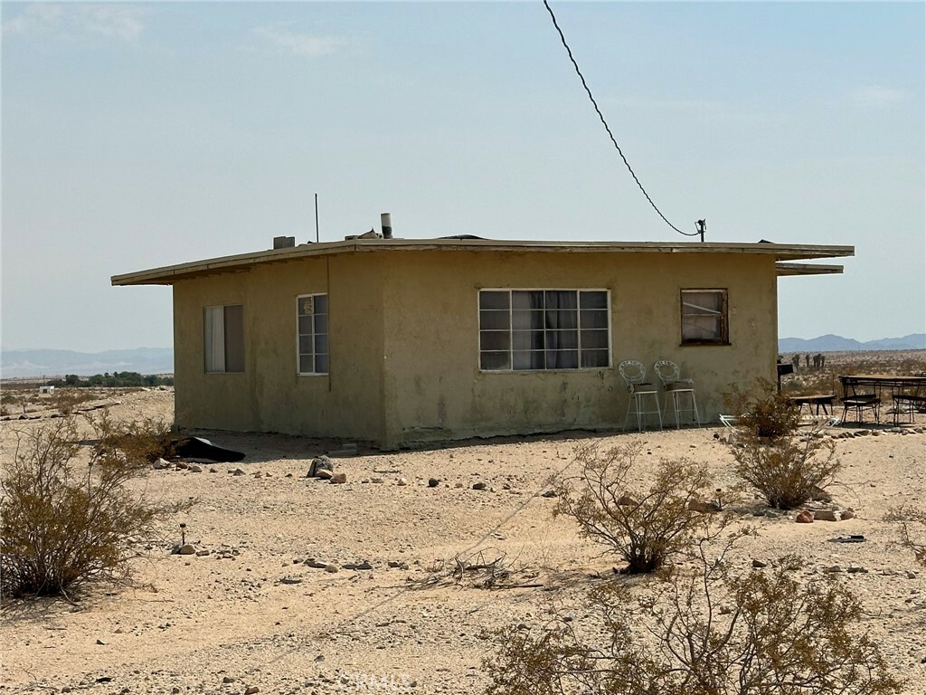 Property Photo:  78345 Indian Trl Trail  CA 92277 