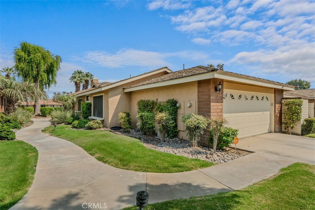 286 Castellana S  Palm Desert CA 92260 photo