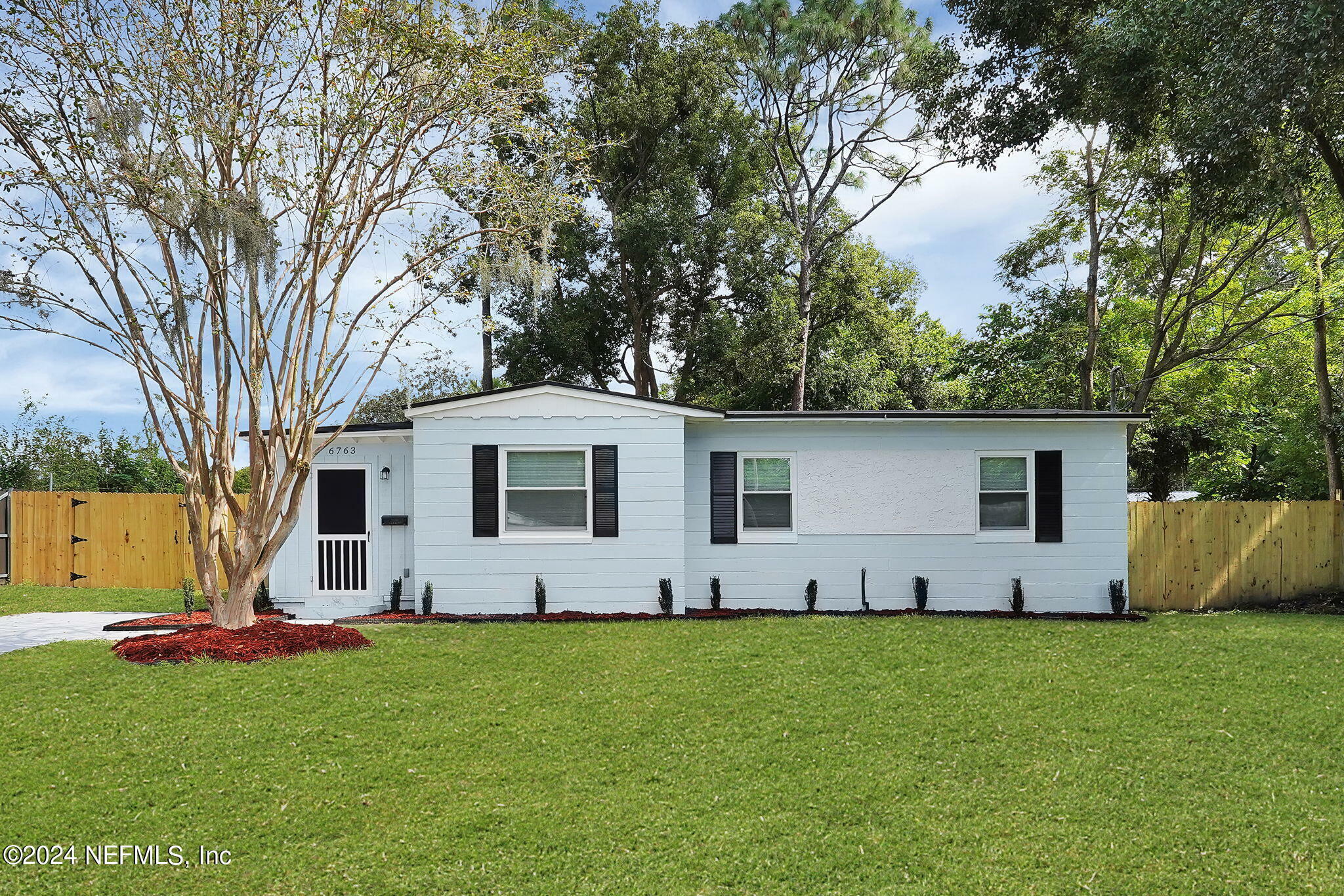 Property Photo:  6763 Ector Road  FL 32211 