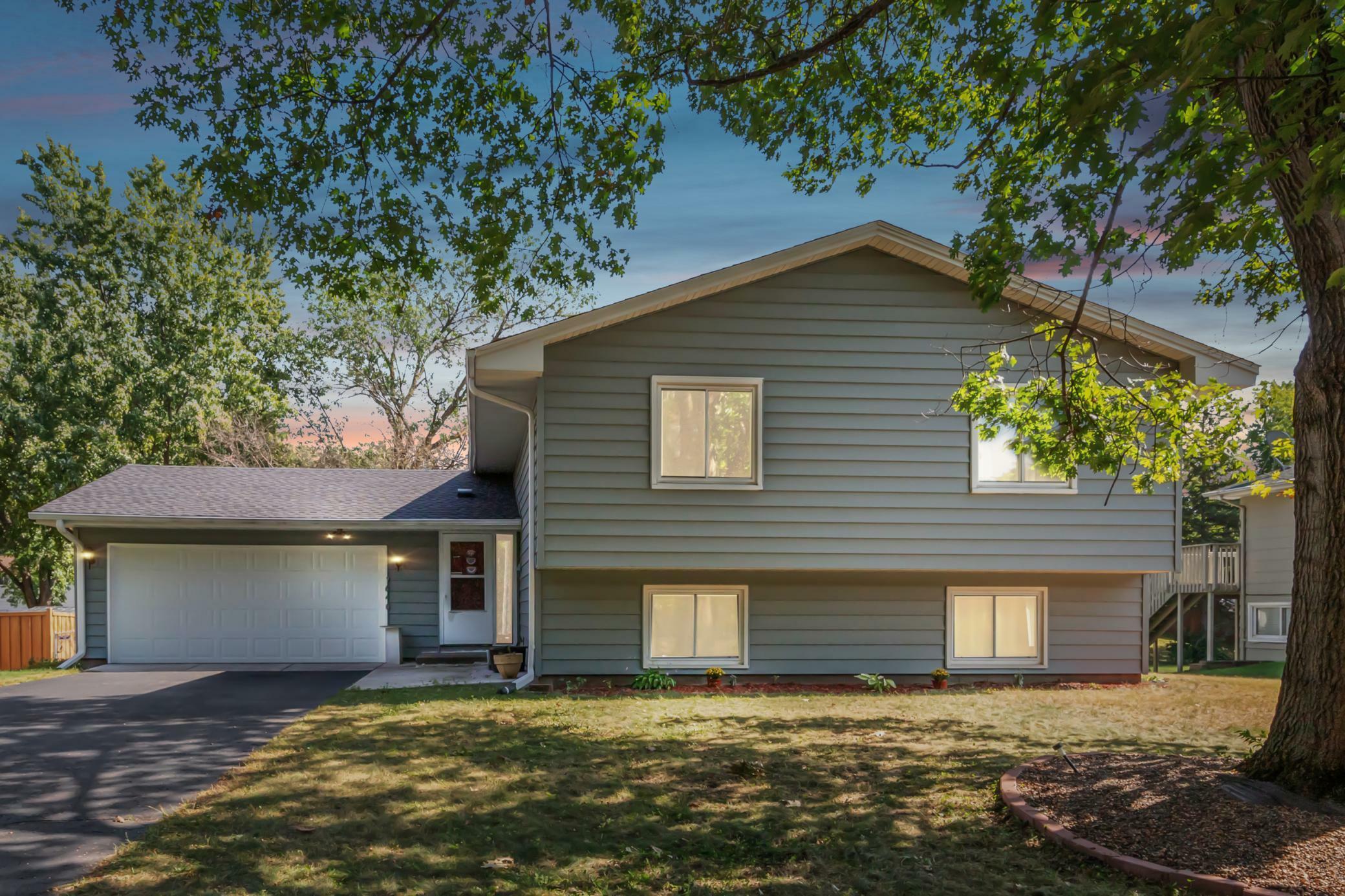 Property Photo:  7640 Newton Avenue N  MN 55444 