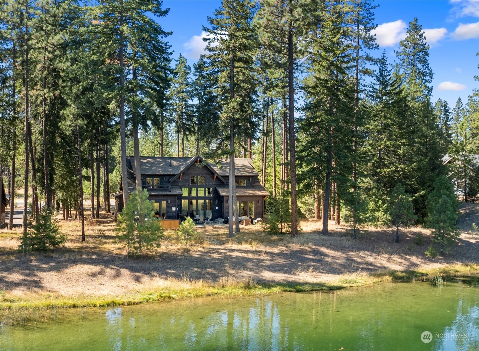 Property Photo:  950 Coal Mine Way  WA 98922 