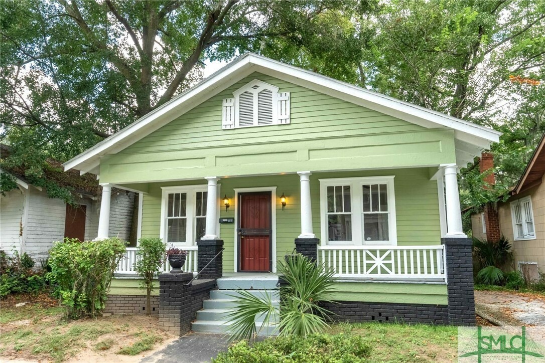 Property Photo:  1130 E 31st Street  GA 31404 