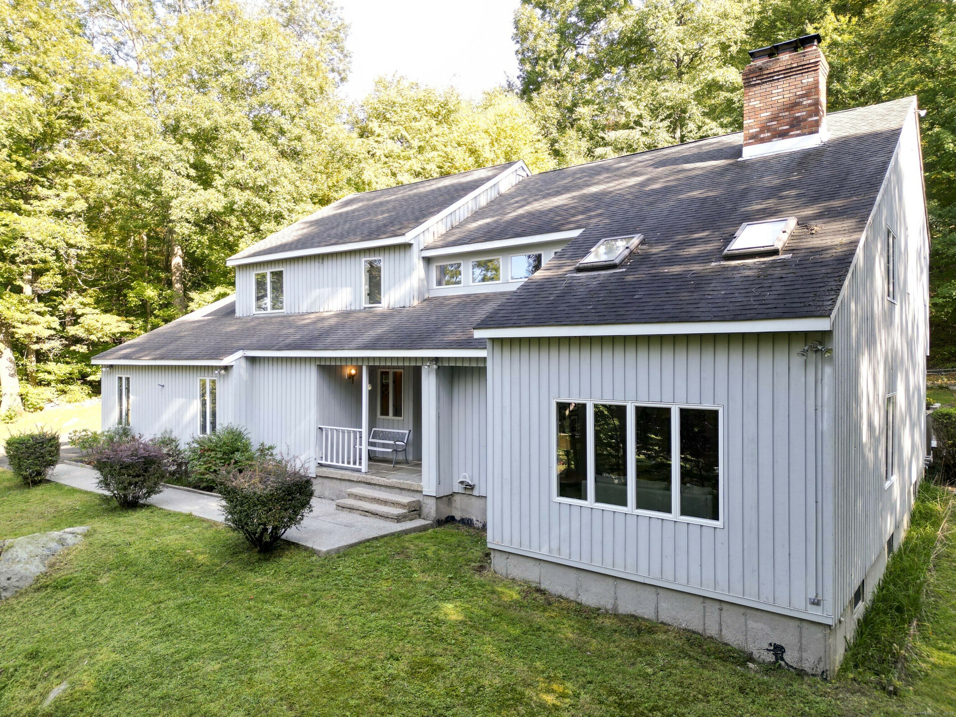 Property Photo:  49 Hillside Drive  CT 06812 