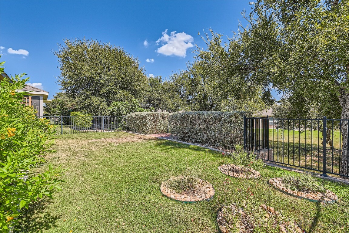 Property Photo:  503 Holiday Creek Lane  TX 78633 