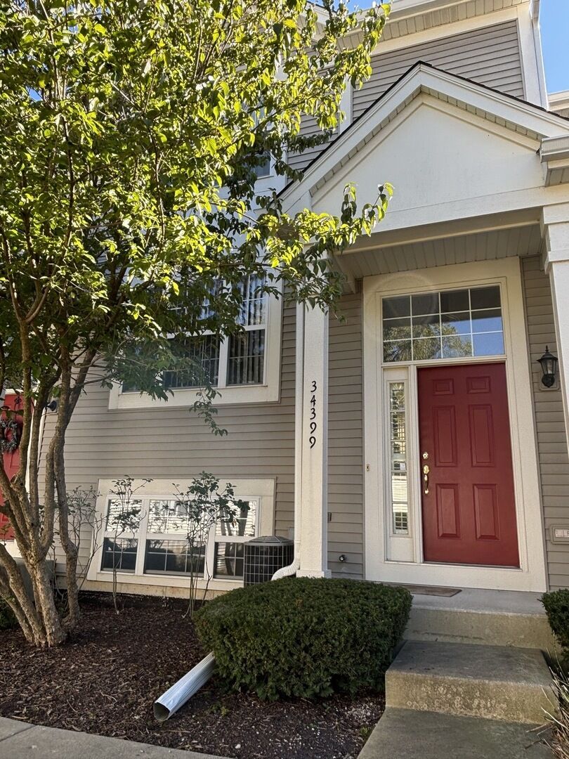 Property Photo:  34399 Aster Court  IL 60073 