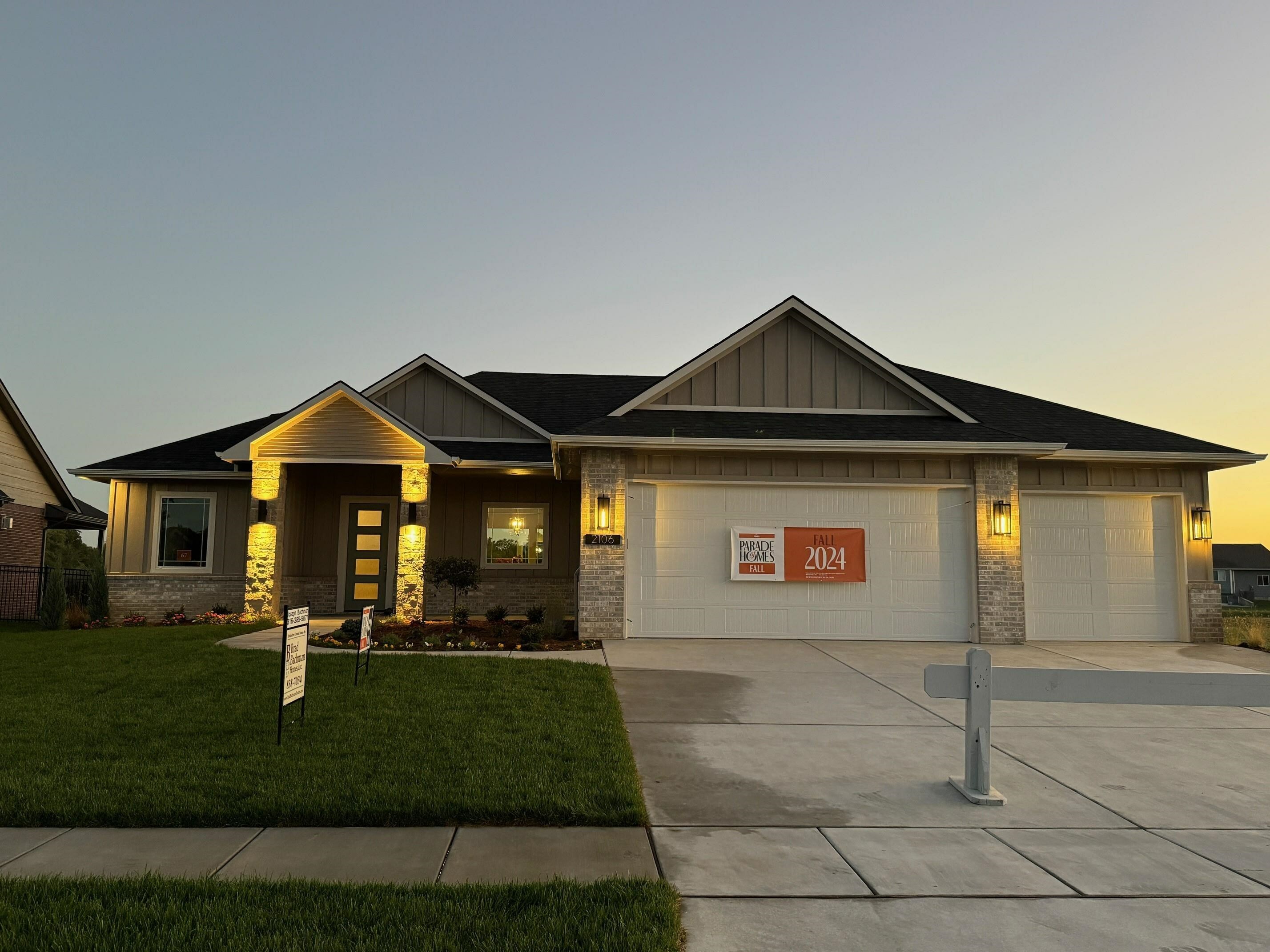 Property Photo: 2106 W Harborlight St KS 67204