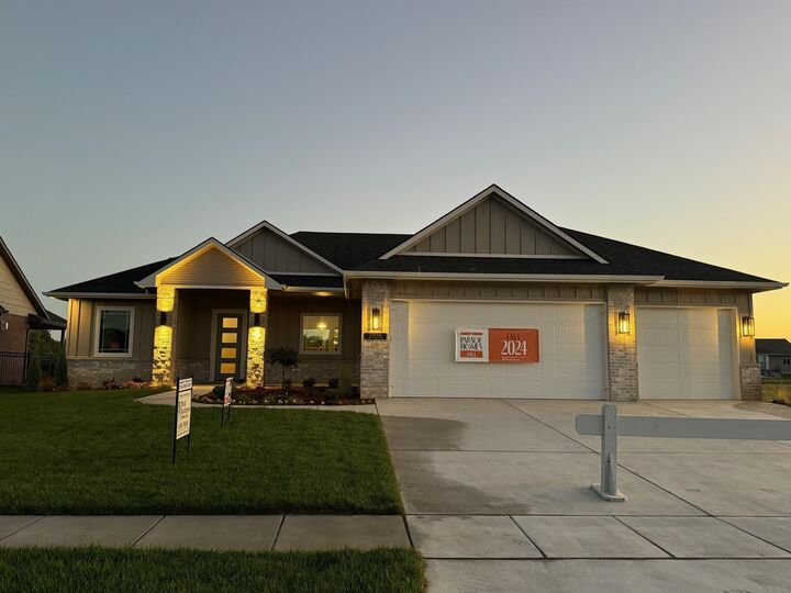 Photo de la propriété:  2106 W Harborlight St  KS 67204 