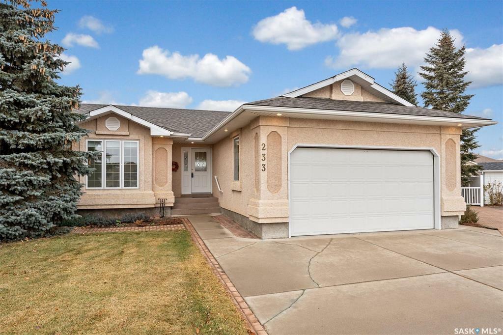 Property Photo:  233 McKay Court  SK S0K 0A1 