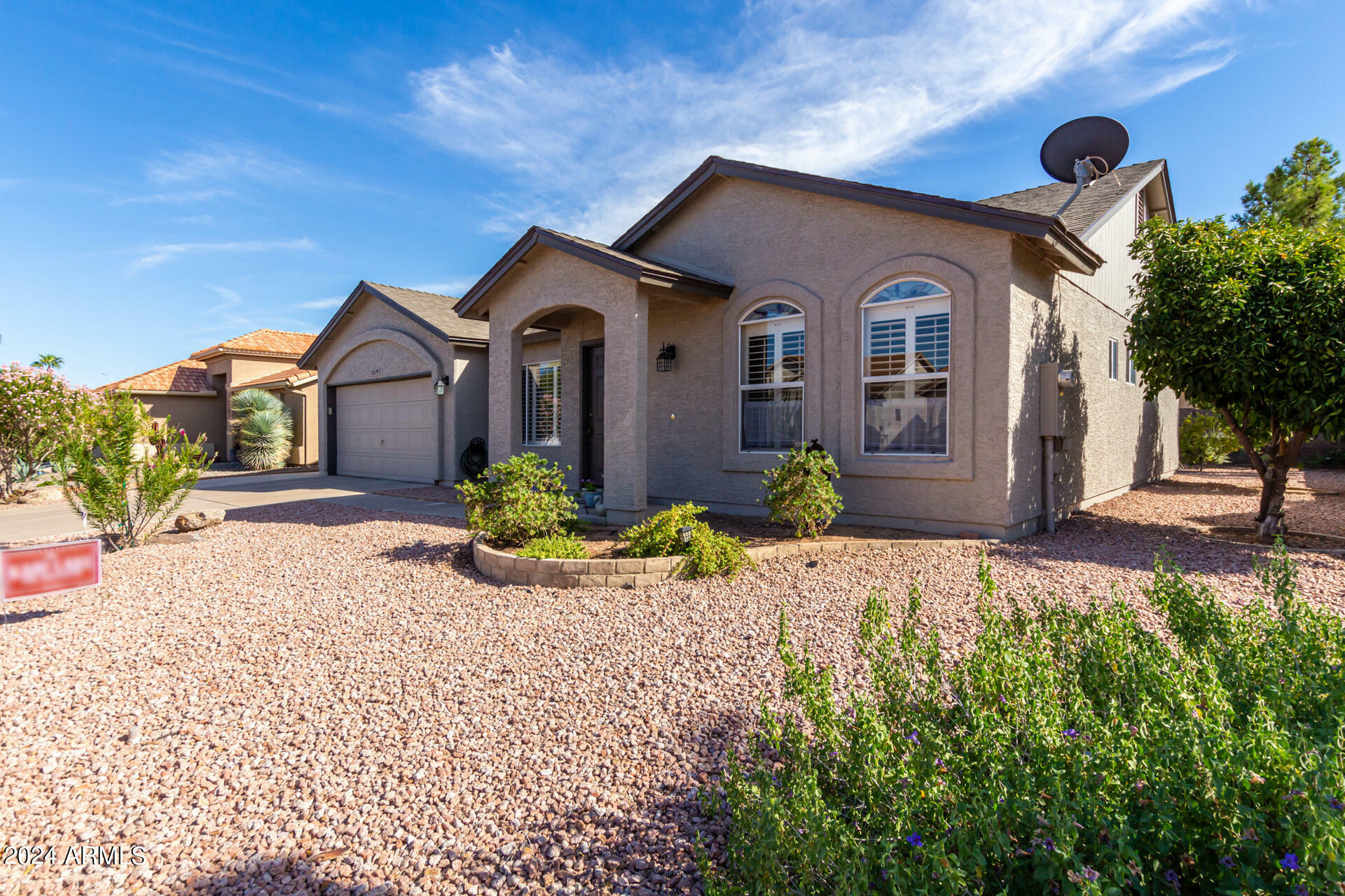 Property Photo:  1519 E Westchester Drive  AZ 85249 