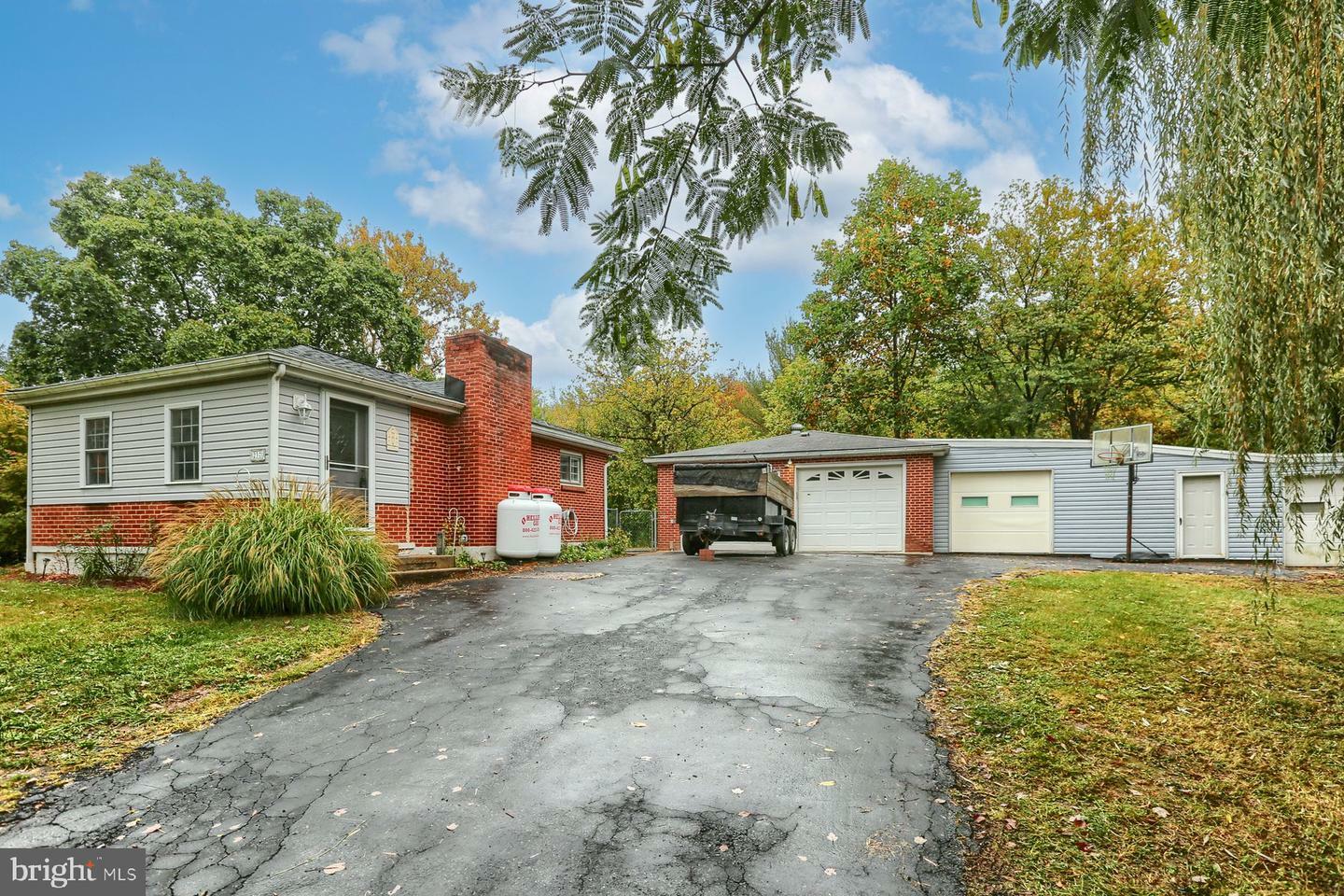 Property Photo:  237 Piketown Road  PA 17112 