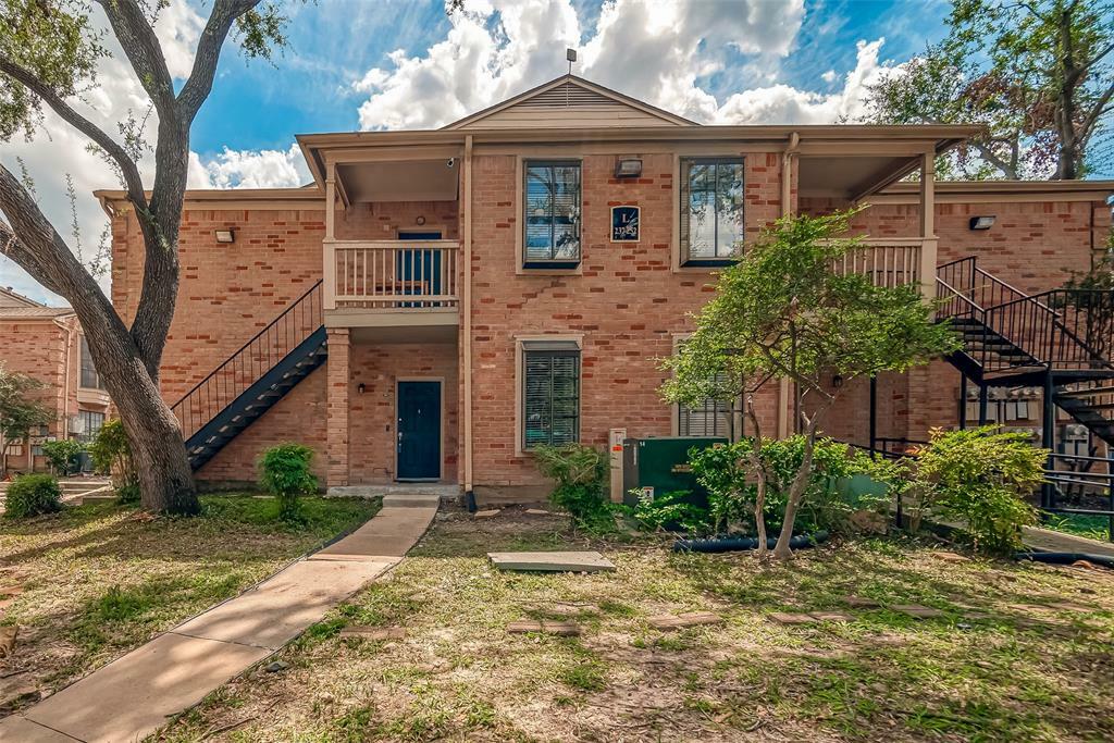 Property Photo:  2255 Braeswood Park Drive 243  TX 77030 